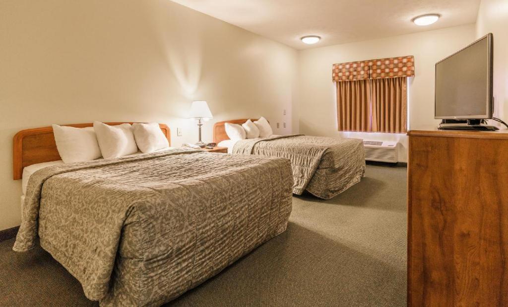Supertel Inn And Conference Center Creston Екстер'єр фото