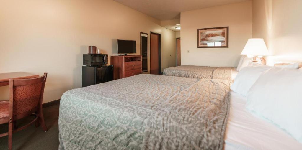 Supertel Inn And Conference Center Creston Екстер'єр фото
