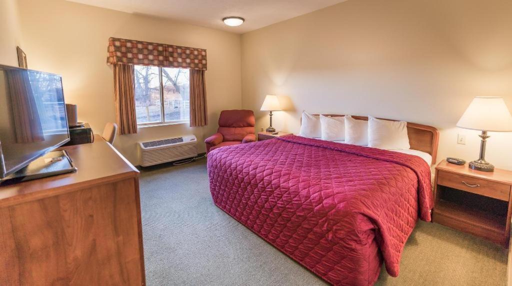 Supertel Inn And Conference Center Creston Екстер'єр фото