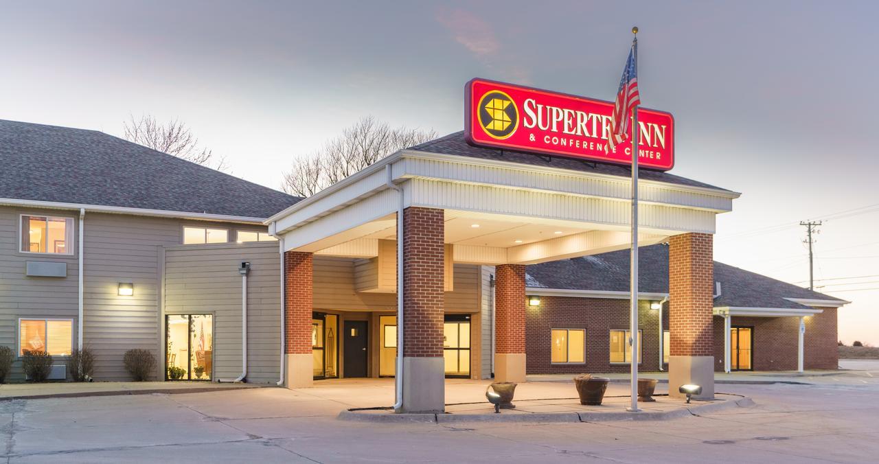 Supertel Inn And Conference Center Creston Екстер'єр фото